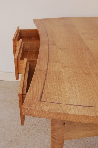 quoin table